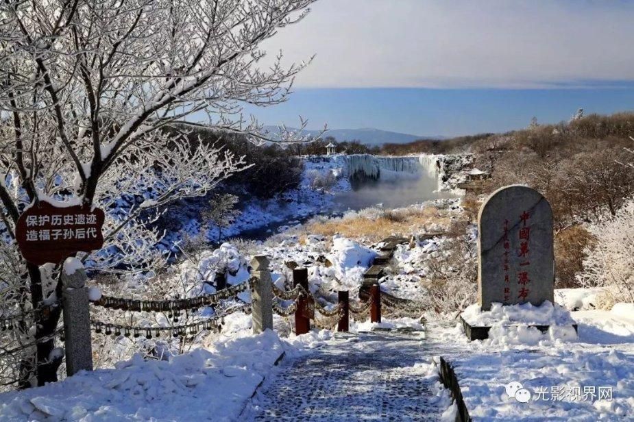 左权不牺牲能凭什么军衔游戏画面